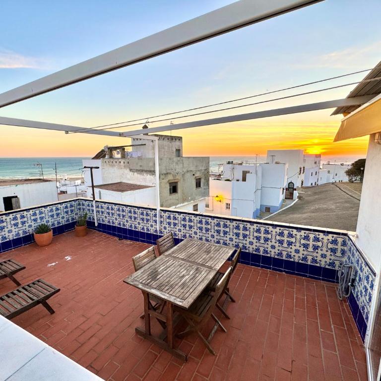 Azucena luxury town house in Conil with terrace and great views - Two-Bedroom House - 1