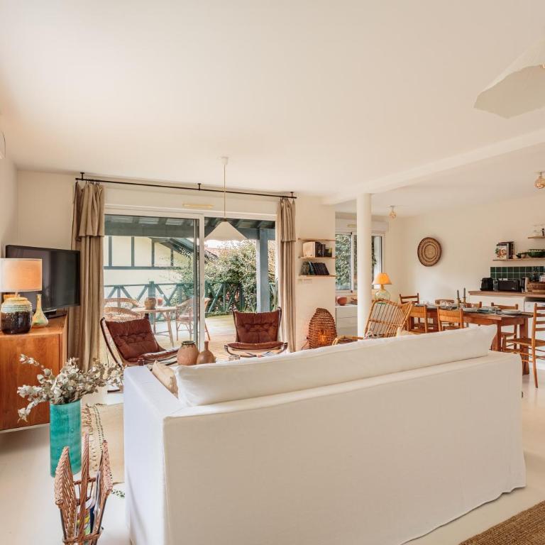 Amaya - A 10min de la Plage - Maison 3 Chambres - 11