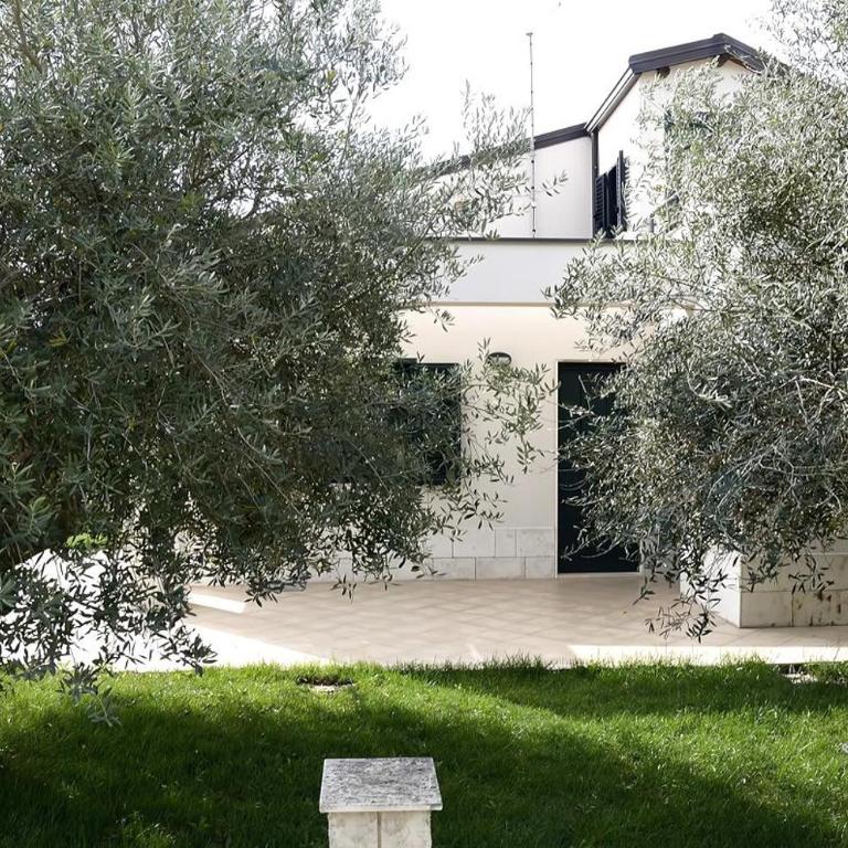 Villa tra gli ulivi - Casa con 3 Camere da Letto - 37