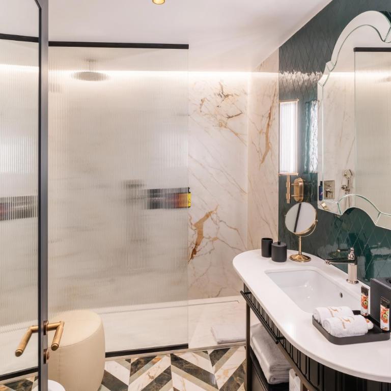 The Goethe Hotel - Small Luxury Hotels of the World - Camera Matrimoniale Deluxe - 15