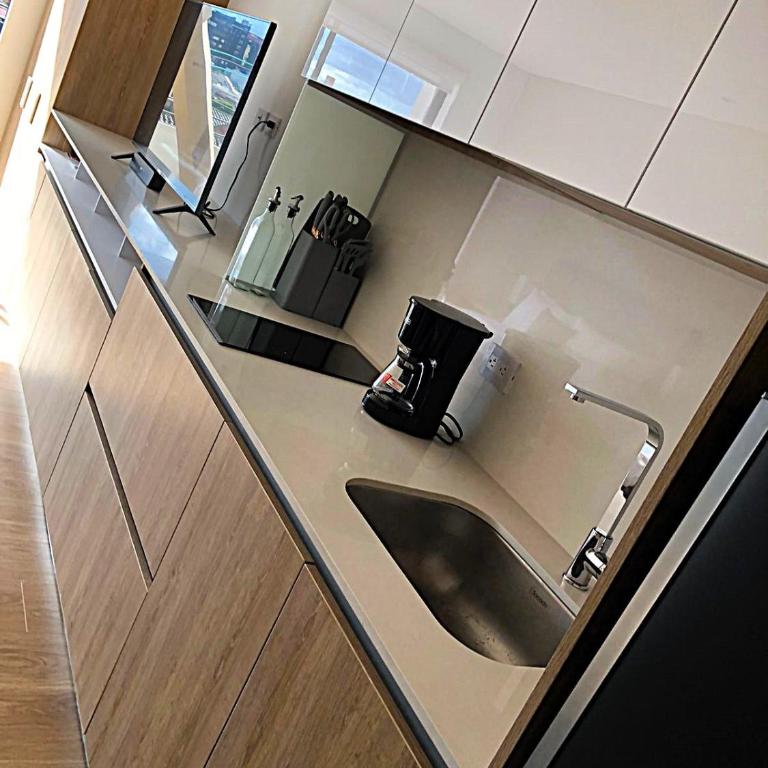 Premium studio with Terrace next to Movistar,Corferias & Embassy - Estudio Superior - 15