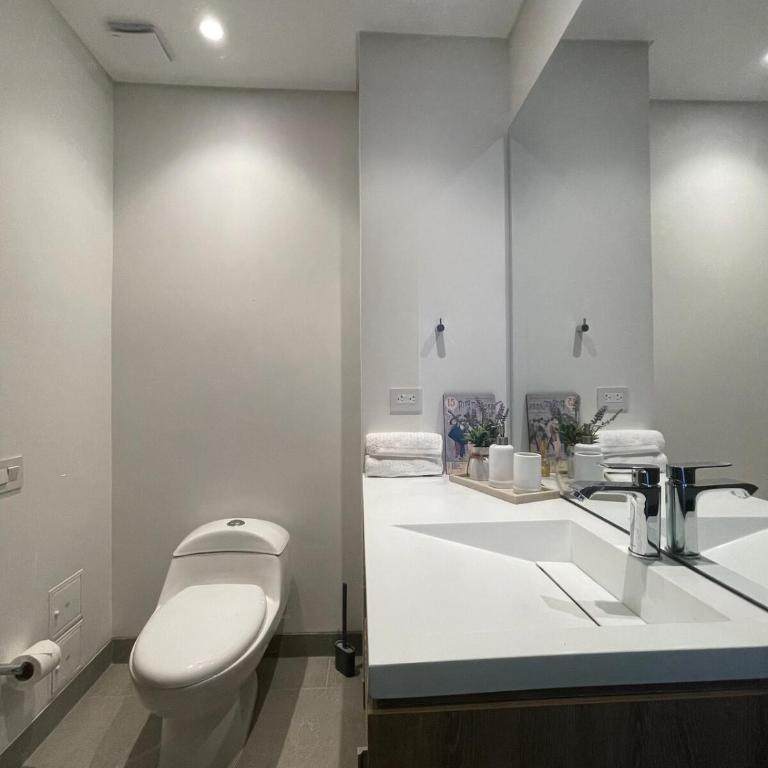 Premium studio with Terrace next to Movistar,Corferias & Embassy - Estudio Superior - 37