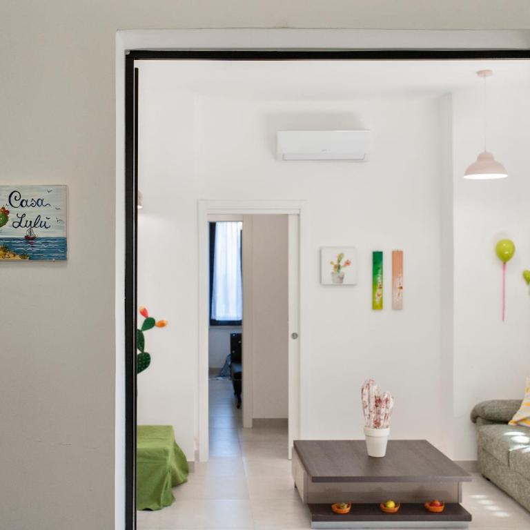 Casa Daddy - One-Bedroom Apartment with Balcony - 13