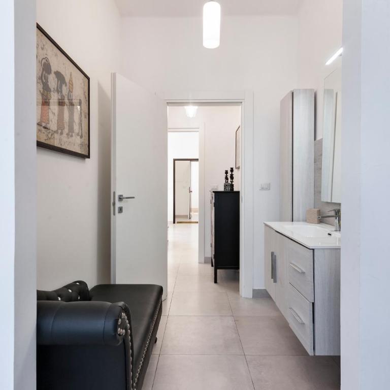 Casa Daddy - One-Bedroom Apartment with Balcony - 20