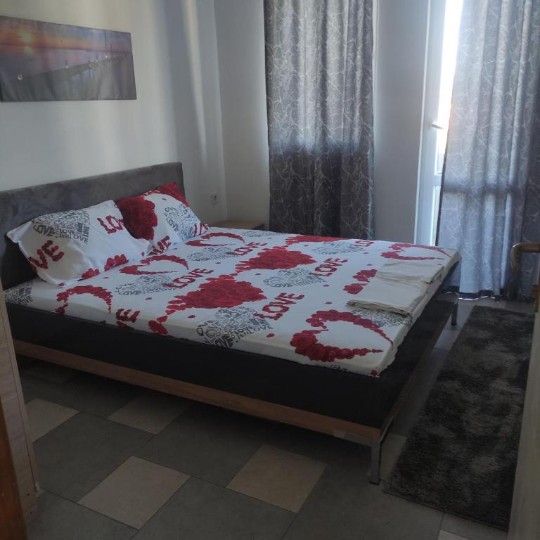 Stan Daria - One-Bedroom Apartment with Terrace - 6