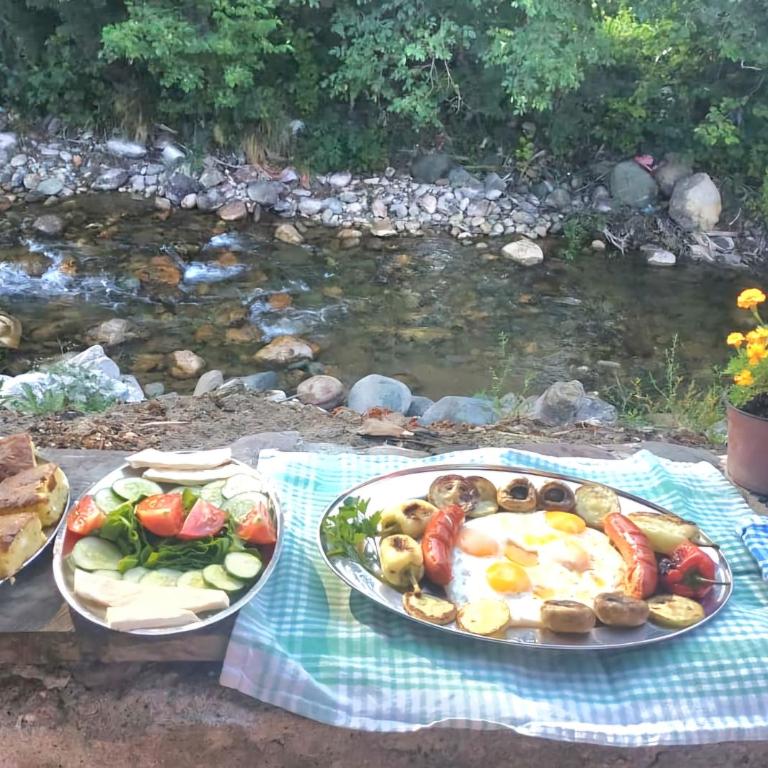 Etno smjestaj Bjelasica - Koliba sa 2 Spavaće Sobe - 36