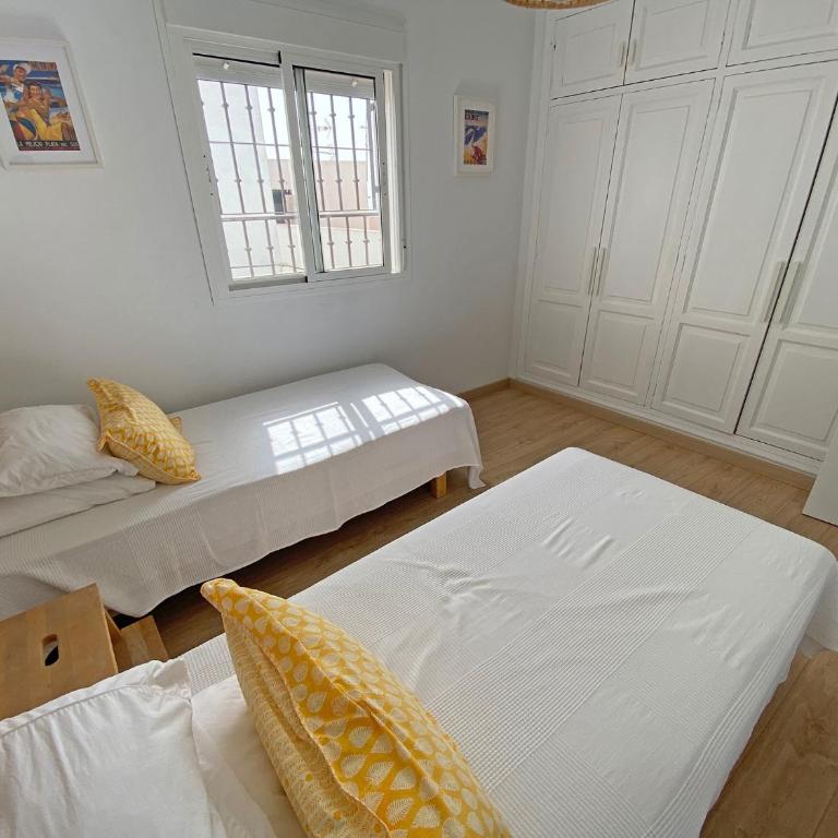 Azucena luxury town house in Conil with terrace and great views - Two-Bedroom House - 11