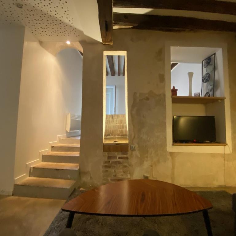 Appartement Atypique Cosy et Hyper Centre Paris 10eme près du Canal Saint-Martin - Appartement 1 Chambre - 12