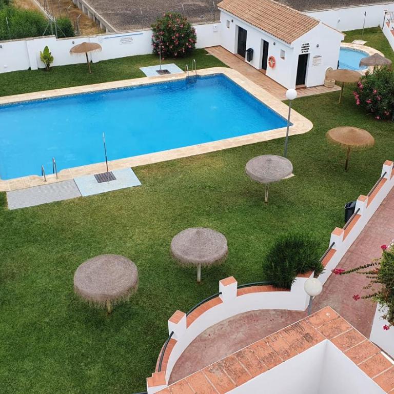 Atalaya Alma Apartamento con terraza y piscina comunitaria en Conil zona tranquila cerca al mar - Apartamento de 2 dormitorios - 2
