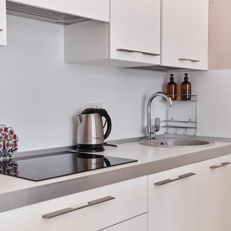 Boka Side Apartment - Two-Bedroom Apartment - 10