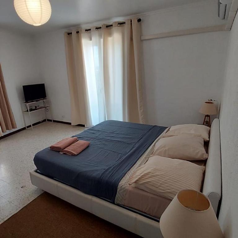 Ogooué appartement entier Lumineux 94m2 - Appartement 2 Chambres avec Vue sur la Montagne - 63