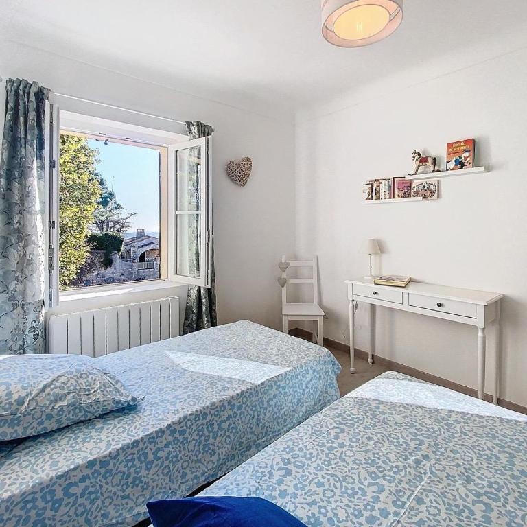 Maison sommet village avec jardin jacuzzi vue - Appartement 2 Chambres - 15