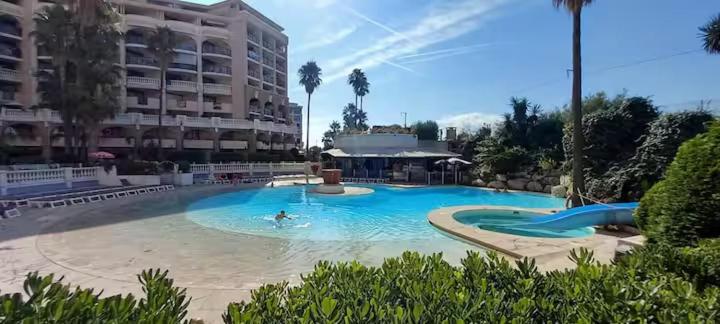 Cosy Blue Classé 2 étoiles Piscine Parking Clim Terrasse - Appartement 1 Chambre - 34