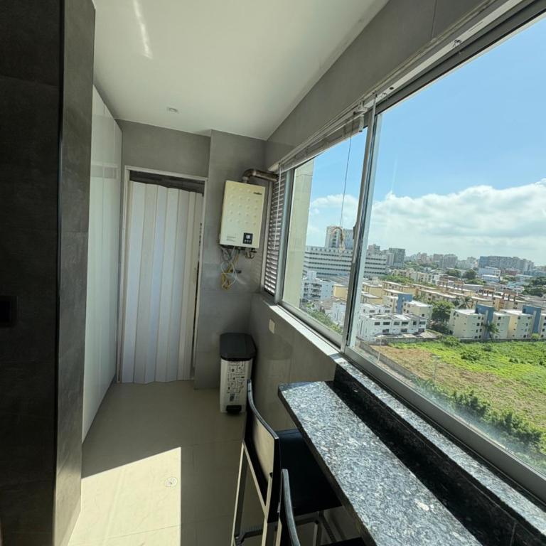 Apto moderno frente CC Buenavista, lujo y vistas - Apartamento de 3 dormitorios con vistas al mar - 3