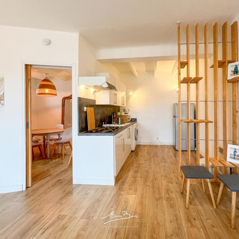 Lo Duplex Climatisé avec Terrasse 4 couchages au Cœur de Toulon - Appartamento con 1 Camera da Letto - 4