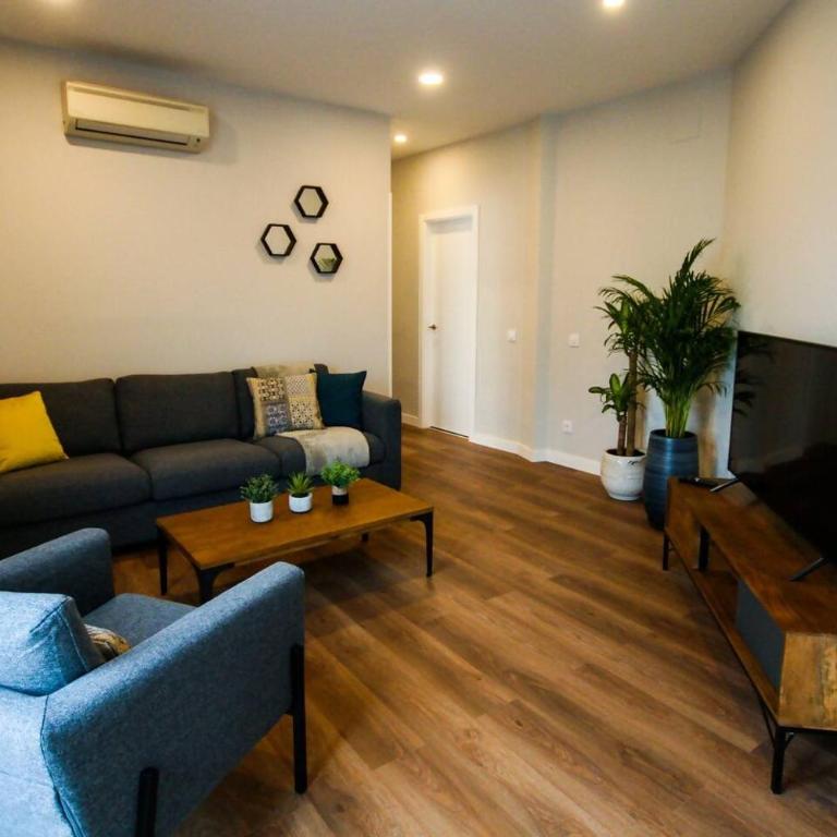 Apartamento con Terraza a Gran Vía y Palacio Real - Apartamento de 3 dormitorios - 2