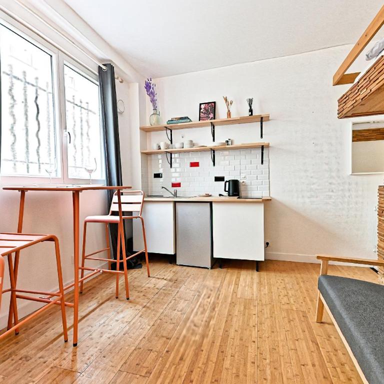 Studio avec Mezzanine Boulevard Voltaire-V - Studio - 3
