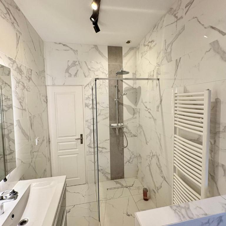 T3 hypercentre proche gare - Two-Bedroom Apartment - 9