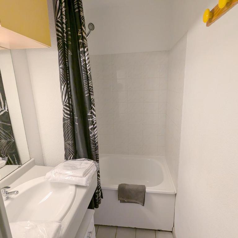 Sol-y-Days Mathilde, Agréable appartement en rez-de-jardin avec parking et un accès direct à la plage - Apartment mit 1 Schlafzimmer - 9