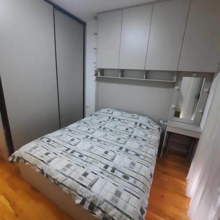 Podgorica Zabjelo titex 3 - Apartman sa 1 Spavaćom Sobom - 5