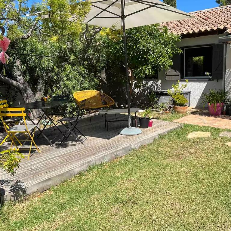 Villa avec jardin, bord de mer et colline - Villa mit 3 Schlafzimmern - 1