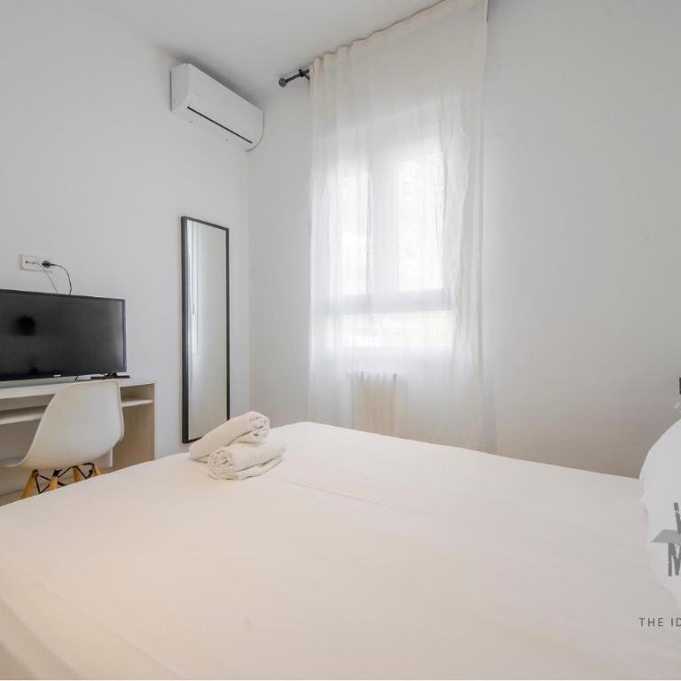 Madrid con parking para 4, vive la Latina - One-Bedroom Apartment - 17