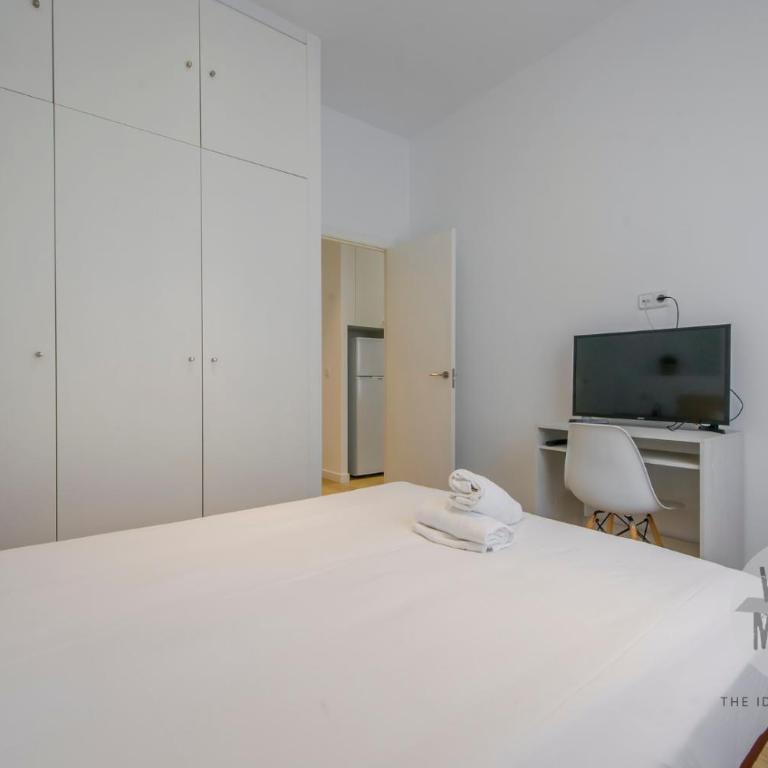 Madrid con parking para 4, vive la Latina - One-Bedroom Apartment - 18