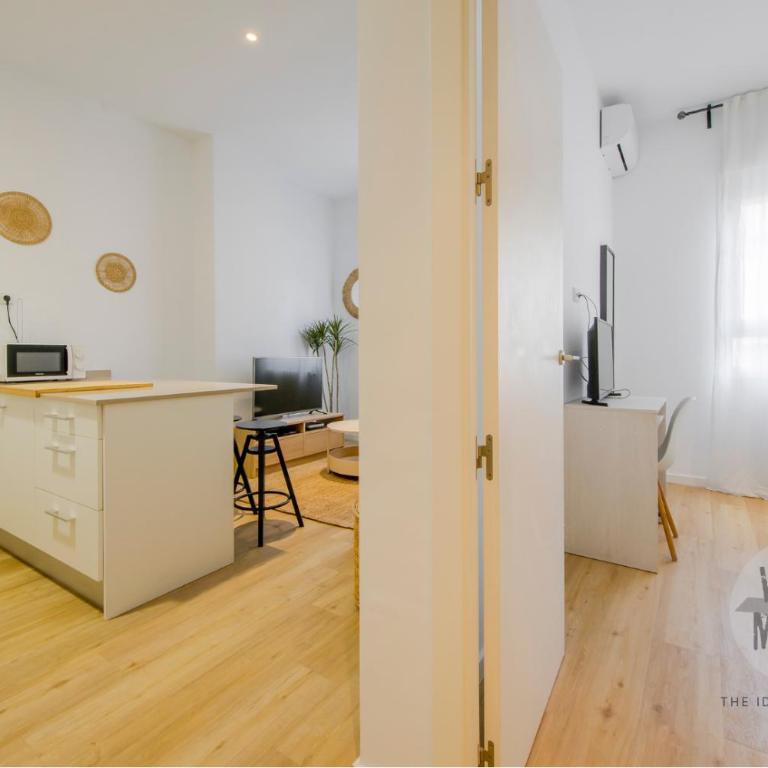 Madrid con parking para 4, vive la Latina - One-Bedroom Apartment - 16
