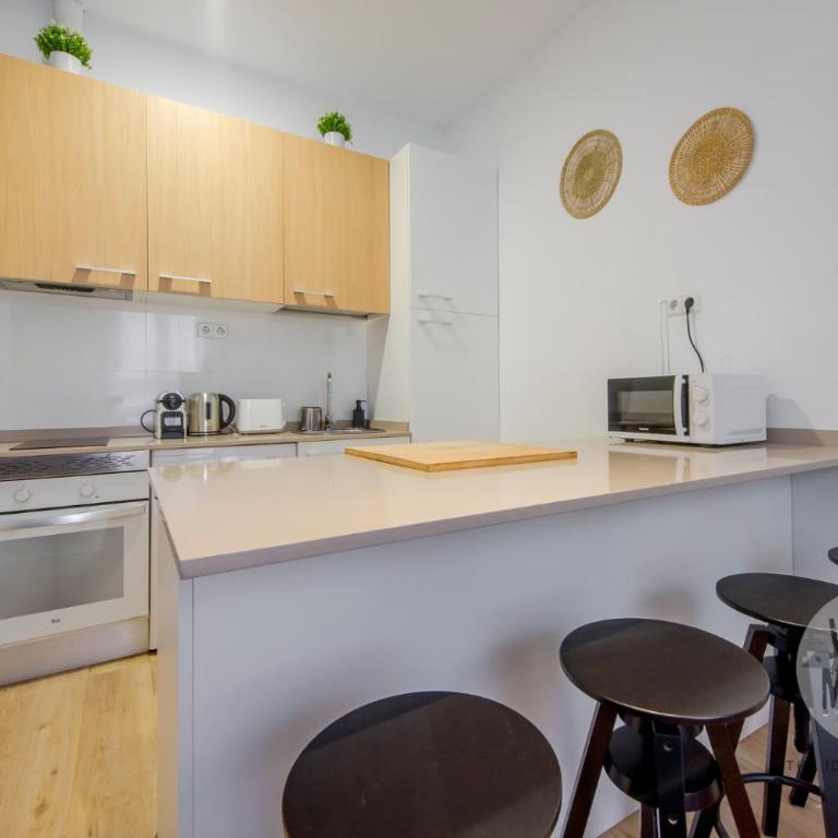 Madrid con parking para 4, vive la Latina - One-Bedroom Apartment - 10