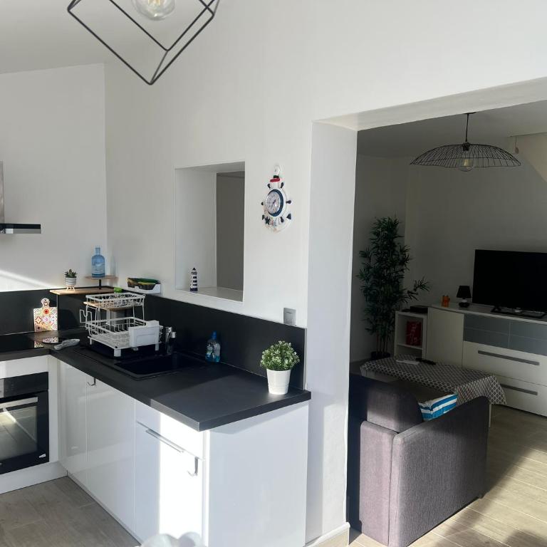 Jolie petite maison plein sud - Haus mit 1 Schlafzimmer - 9