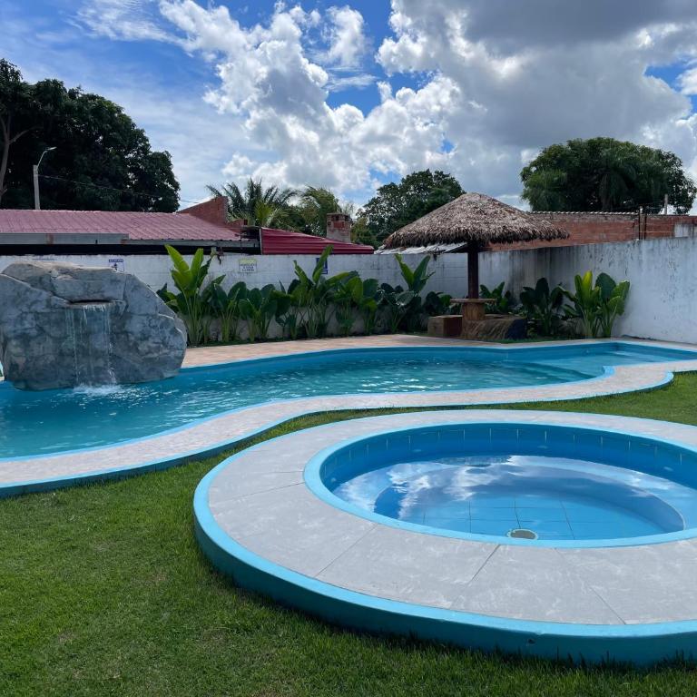 El Carmen - Four-Bedroom House - 16