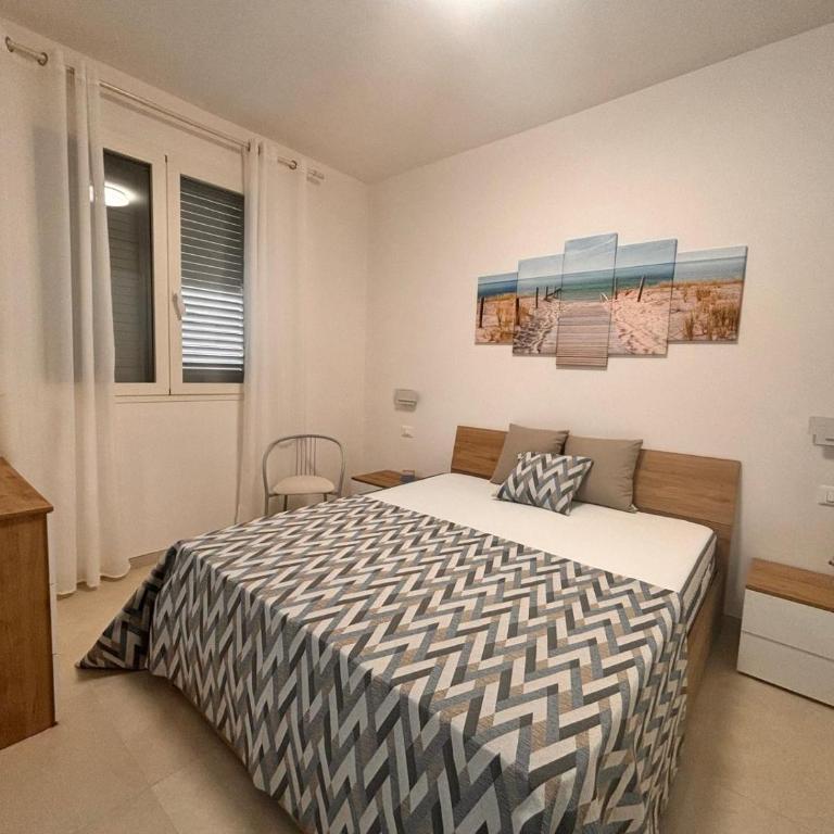 Blue House Apartment - One-Bedroom House - 5