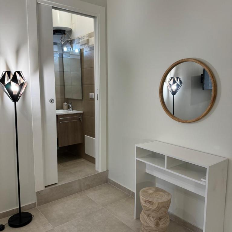 Dimora dei Vespri 2 - Double Room with Balcony - 3