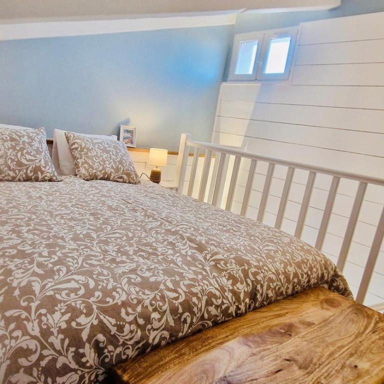 Lovely one bedroom apartment in the old town of Antibes - One-Bedroom Apartment - 4
