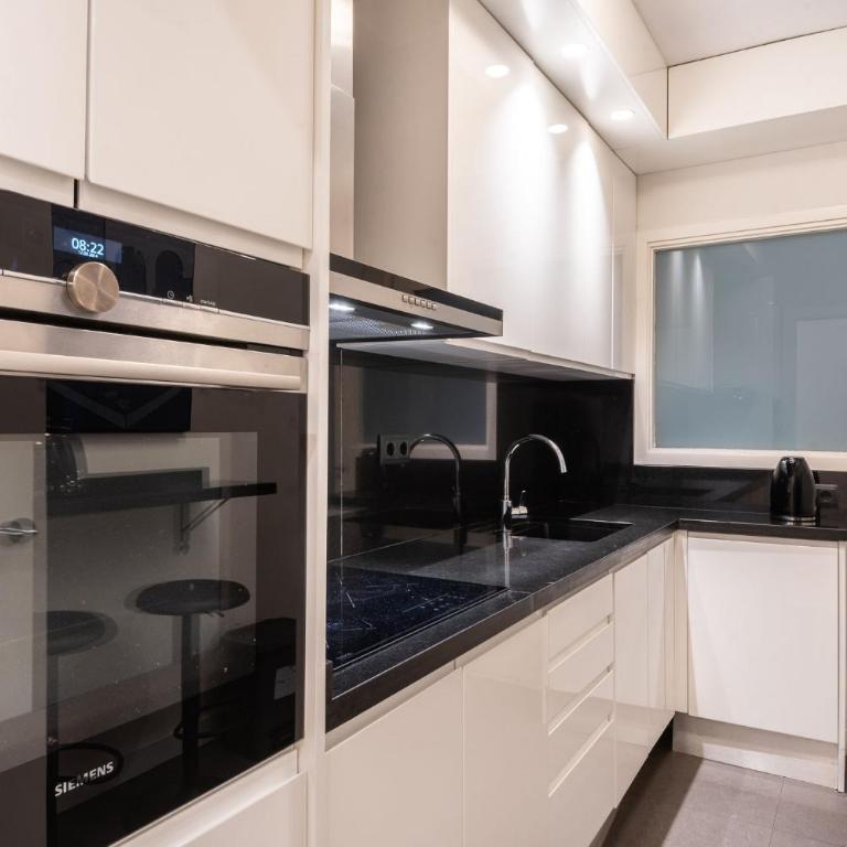 Spacious and elegant oasis in the best location, Eixample Barcelona - Apartment - 26