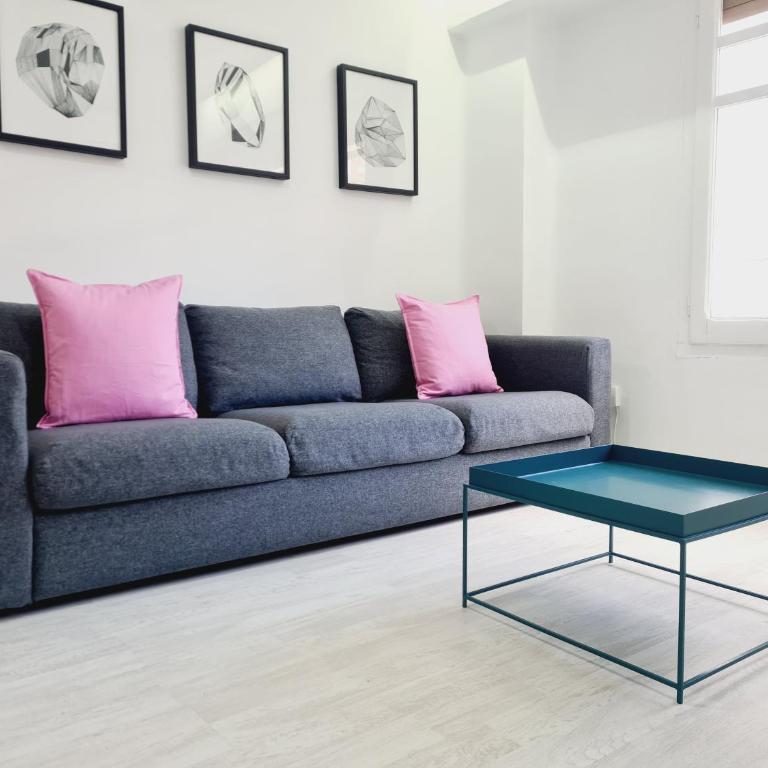 PATRAIX FLAT - Three-Bedroom Apartment - 2