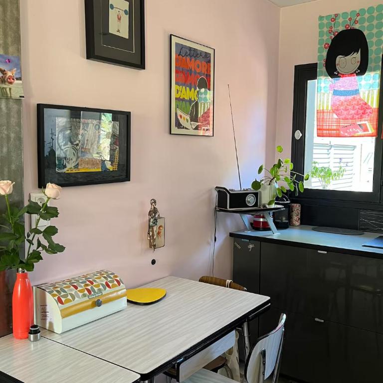 Villa avec jardin, bord de mer et colline - Villa mit 3 Schlafzimmern - 6