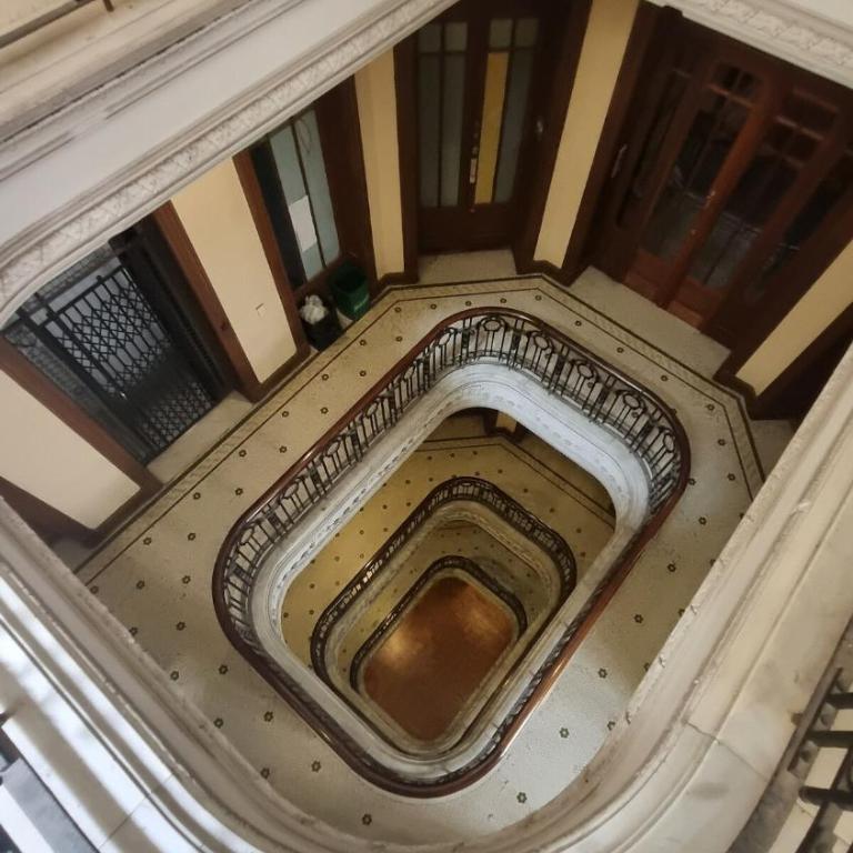 Monumento Histórico en Palacio Vera - Estilo Art Nouveau - PlusProps - Apartamento Deluxe de 2 dormitorios - 10