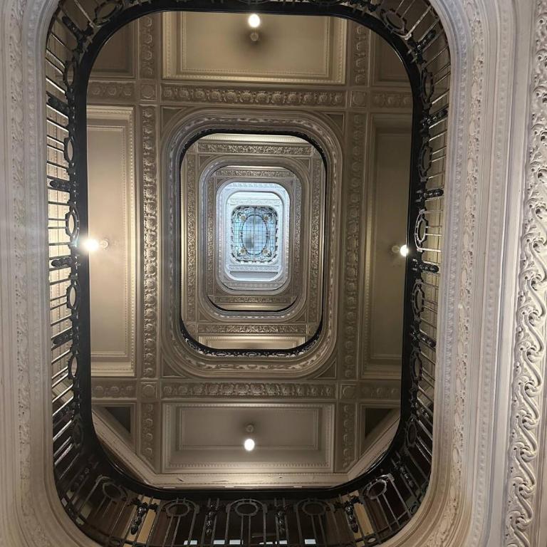 Monumento Histórico en Palacio Vera - Estilo Art Nouveau - PlusProps - Apartamento Deluxe de 2 dormitorios - 34