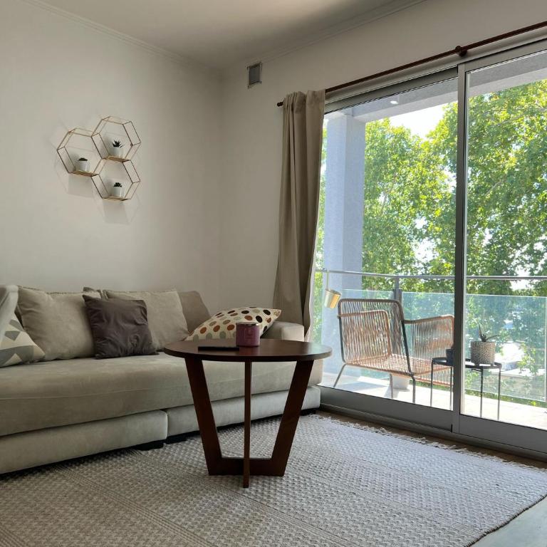 Departamento en el centro de Junin - One-Bedroom Apartment - 1