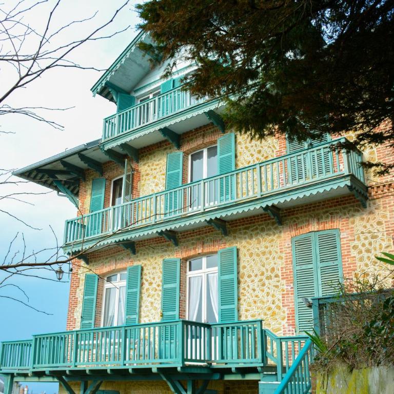 Villa d'exception vue sur mer, 9 chambres - Villa - 70