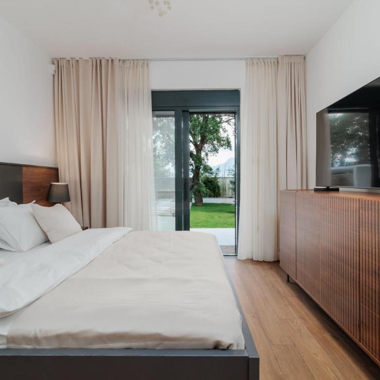 Villa Garden with Private Outdoor Pool - Vila sa Pogledom na Vrt - 36