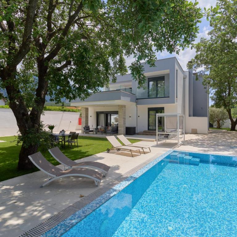 Villa Garden with Private Outdoor Pool - Vila sa Pogledom na Vrt - 51