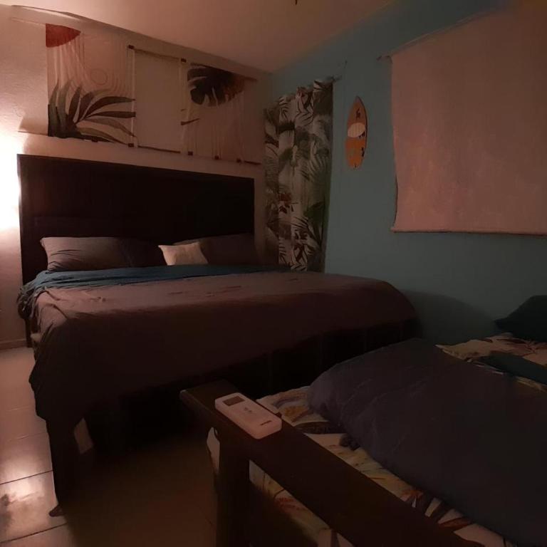 Beach House with Jacuzzi - Two-Bedroom House - 7