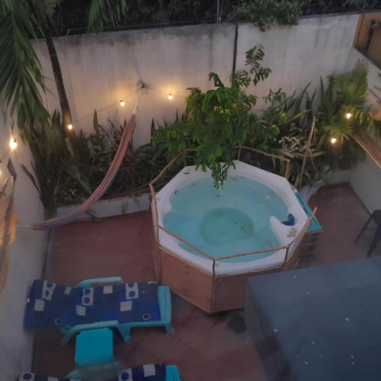 Beach House with Jacuzzi - Two-Bedroom House - 16