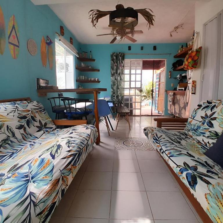 Beach House with Jacuzzi - Two-Bedroom House - 1