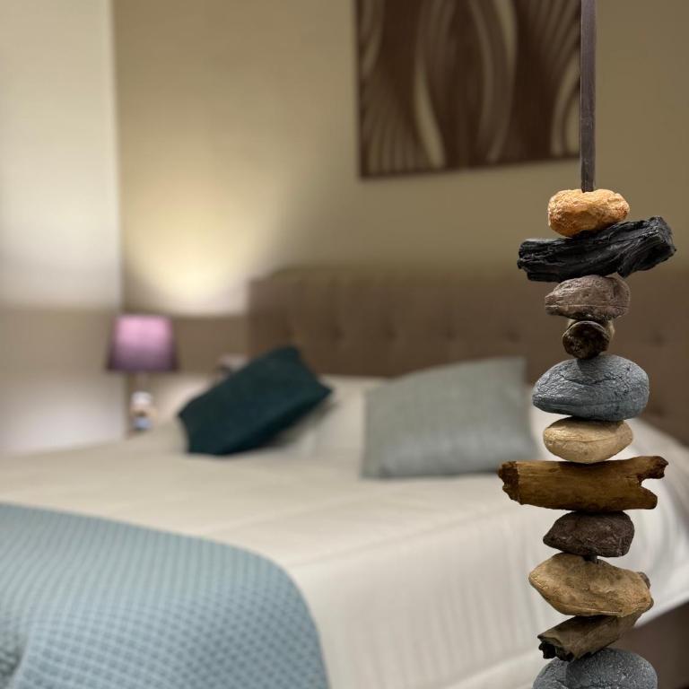 Dimora dei Vespri 2 - King Room with Roll-In Shower - Disability Access - 8