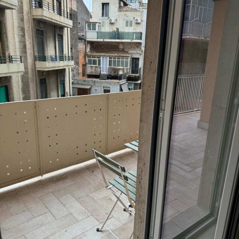 Dimora dei Vespri 2 - King Room with Roll-In Shower - Disability Access - 5