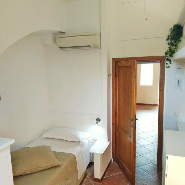 Confort e stile a San Frediano - Two-Bedroom House - 3