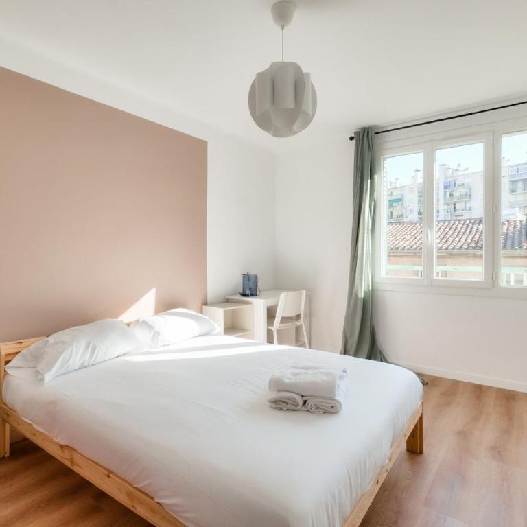 Superbe F3 proche des Terrasses du Port - Appartement 3 Chambres - 2